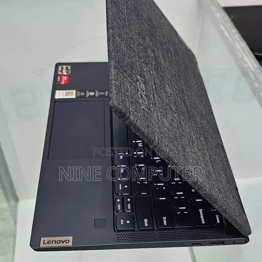 New Laptop Lenovo 16GB AMD Ryzen 7 SSD 1T