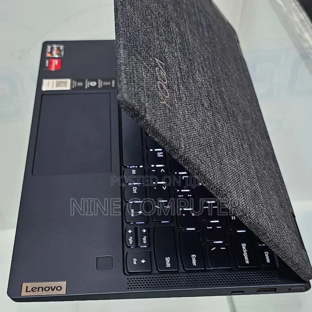New Laptop Lenovo 16GB AMD Ryzen 7 SSD 1T