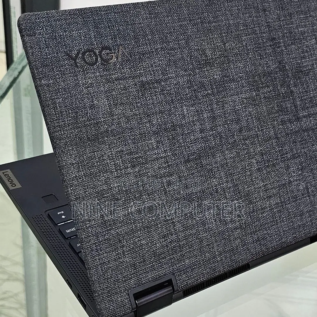 New Laptop Lenovo 16GB AMD Ryzen 7 SSD 1T