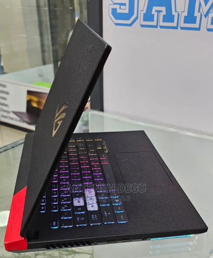 New Laptop Asus ROG Strix G15 16GB AMD Ryzen 9 SSD 512GB