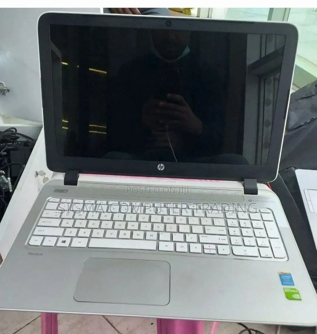 New Laptop HP Pavilion 15 8GB Intel Core I5 HDD 1T