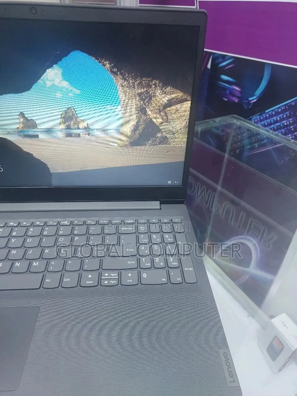 New Laptop Lenovo IdeaPad 110 8GB Intel Core I5 SSD 1T