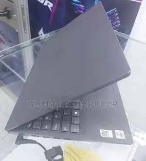 New Laptop Lenovo IdeaPad 110 8GB Intel Core I5 SSD 1T