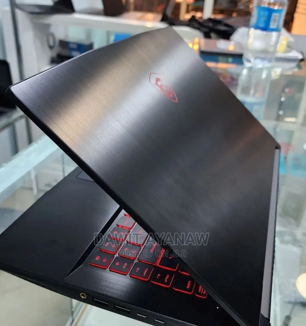 New Laptop MSI GF63 6GB Intel Core I7 SSD 512GB
