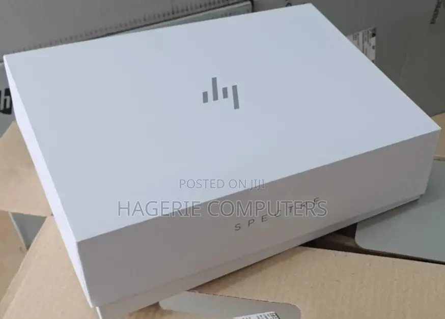 New Laptop HP Spectre 14 16GB Intel Core I7 SSD 512GB