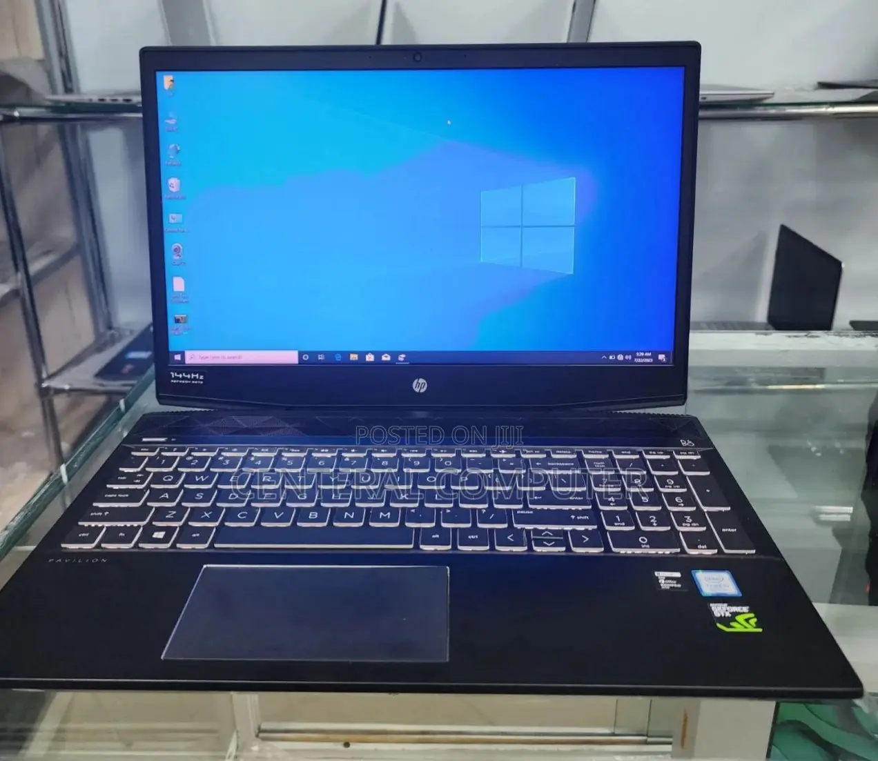 New Laptop HP Pavilion 17z 16GB Intel Core I7 SSD 512GB