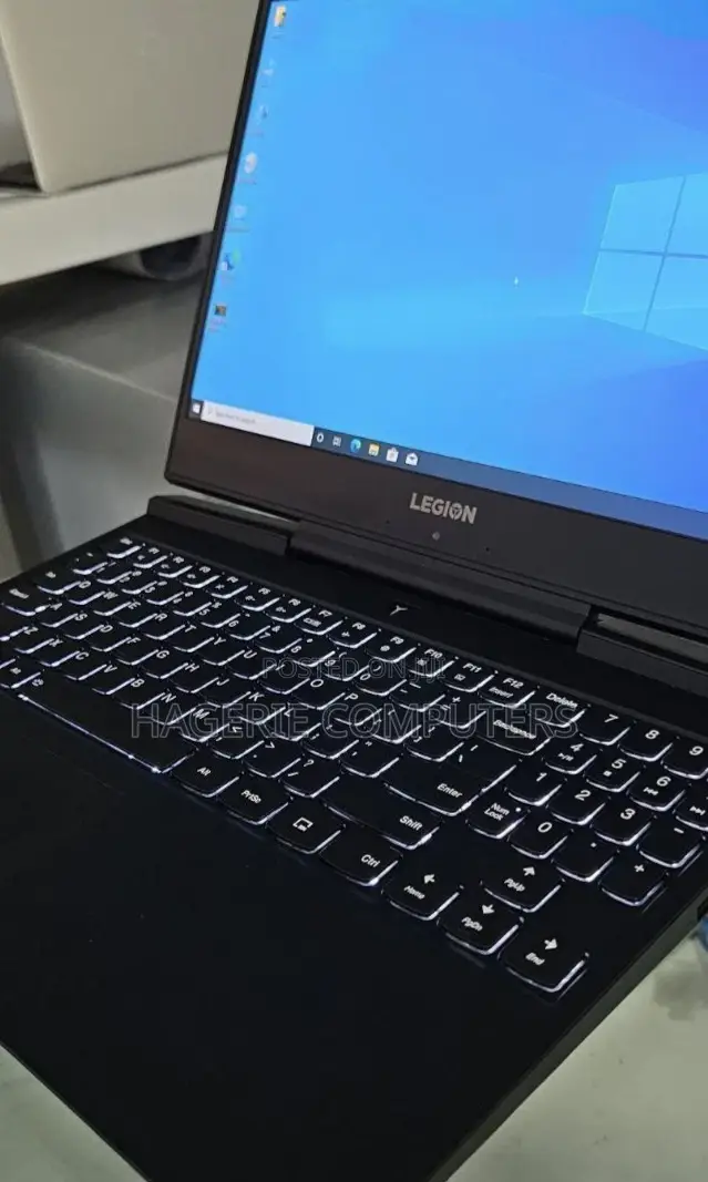 New Laptop Lenovo Legion Y730 16GB Intel Core I5 SSD 1T