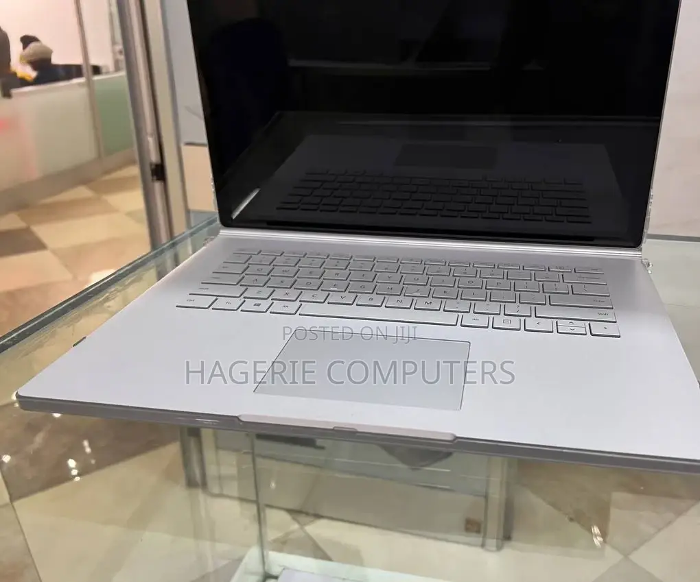New Laptop Microsoft Surface Book 3 16GB Intel Core I7 SSD 256GB