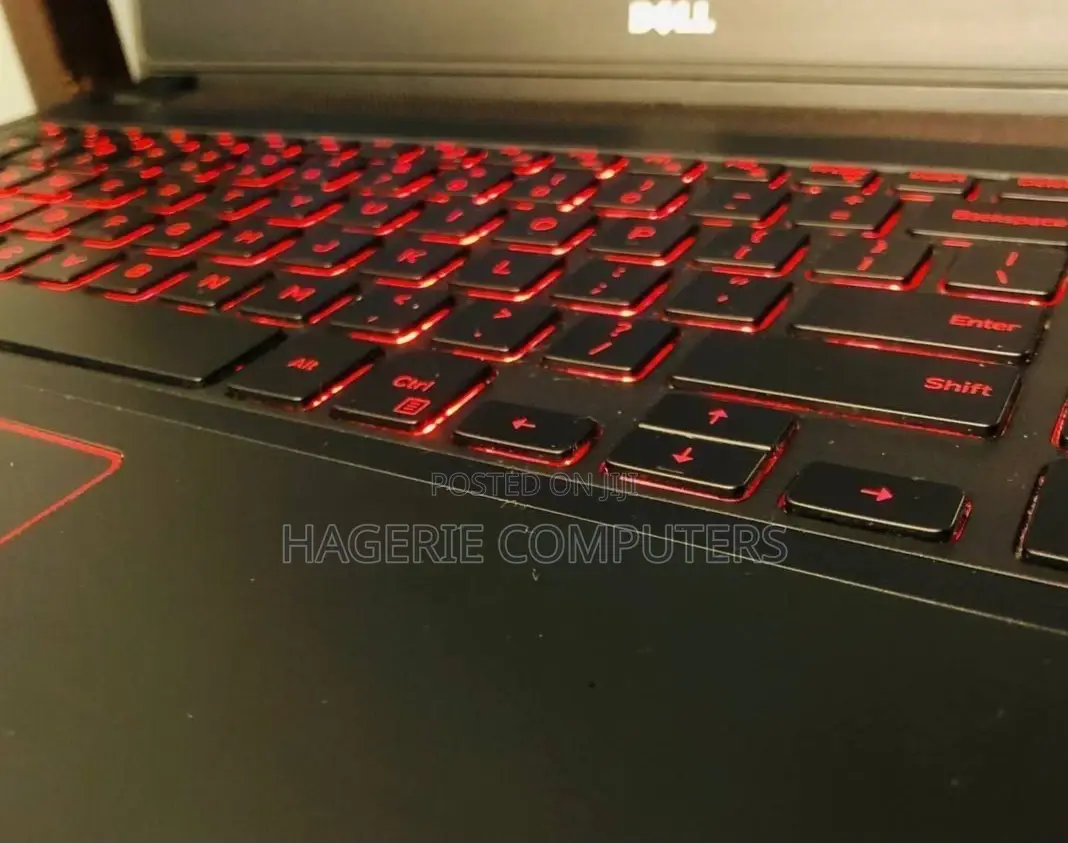 New Laptop Dell Inspiron 15 8GB Intel Core I5 HDD+SSD 1.5T