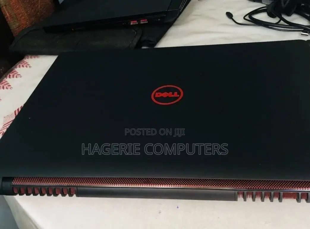 New Laptop Dell Inspiron 15 8GB Intel Core I5 HDD+SSD 1.5T