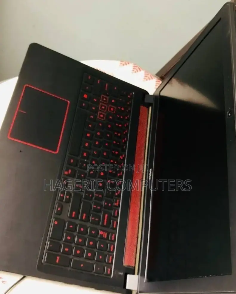 New Laptop Dell Inspiron 15 8GB Intel Core I5 HDD+SSD 1.5T