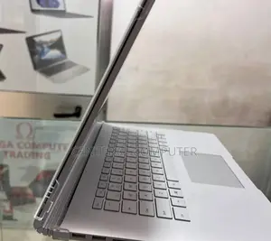 New Laptop Microsoft Surface Book 3 16GB Intel Core I7 SSD 256GB