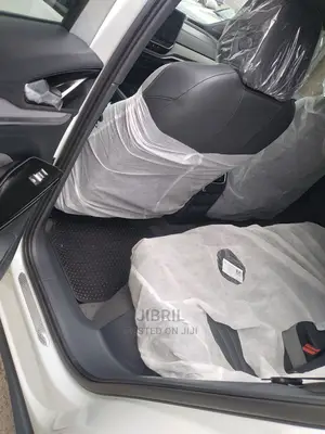 New Volkswagen ID.6 2023 White