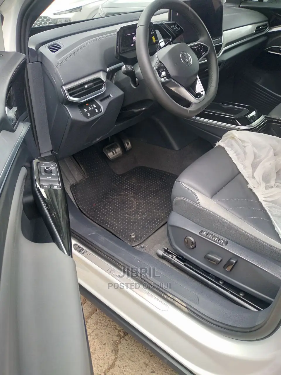 New Volkswagen ID.6 2023 White