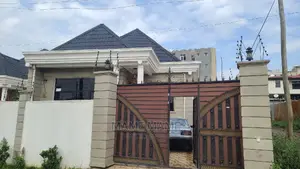 3bdrm Villa in Addis Abeba, Bole for sale