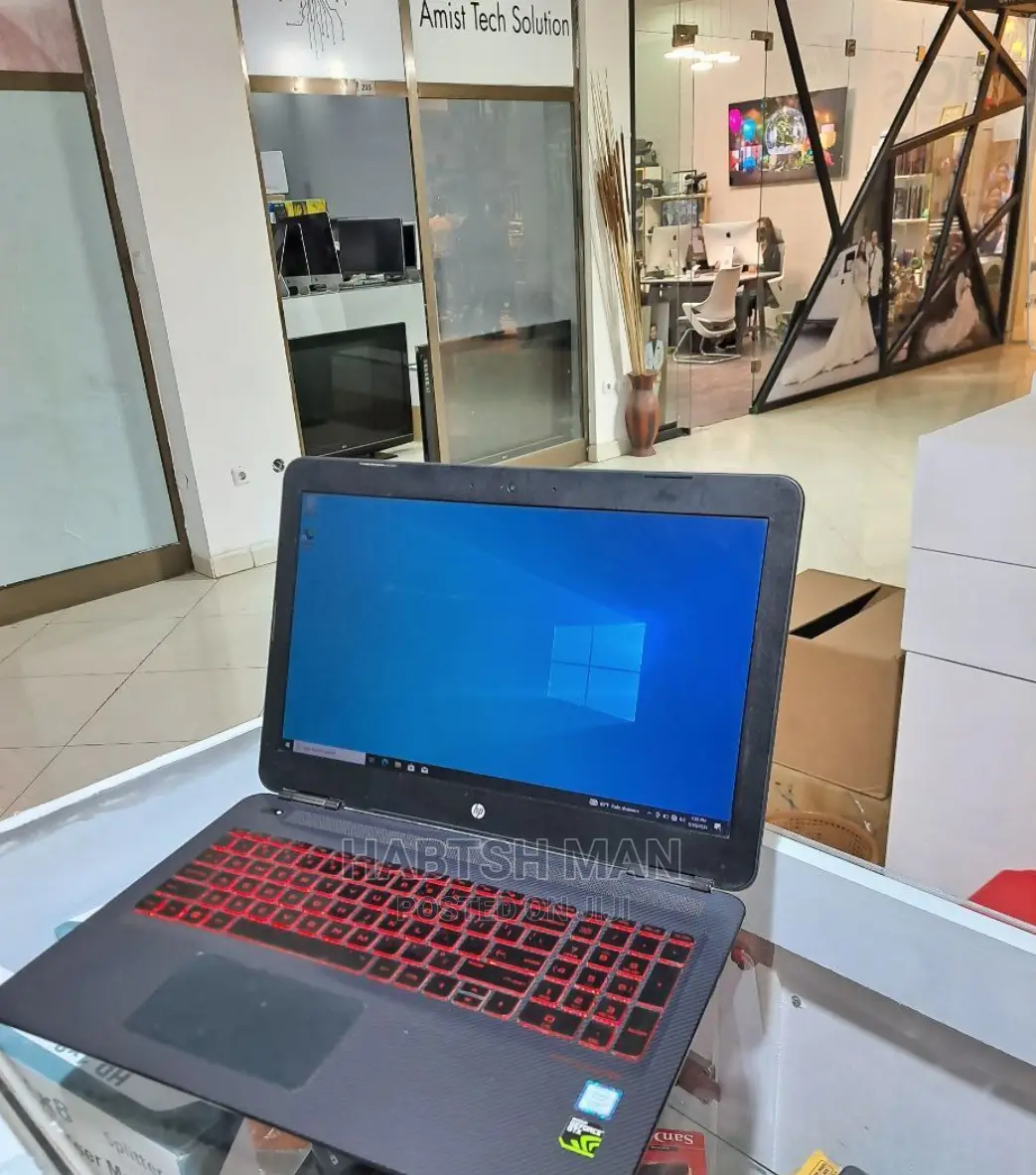 Laptop HP Omen 15 12GB Intel Core I7 HDD+SSD 1T