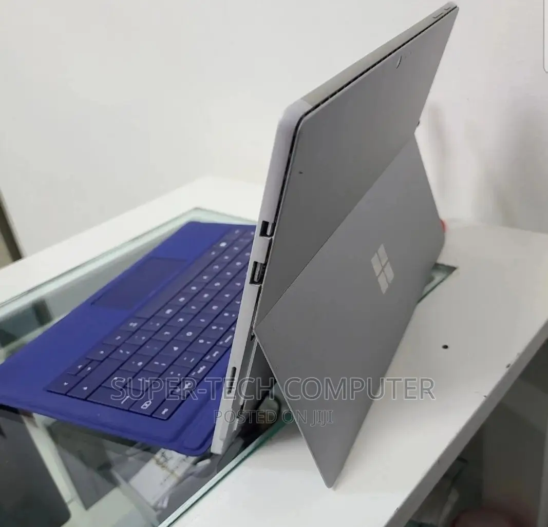 New Laptop Microsoft Surface Pro 8GB Intel Core I5 SSD 256GB