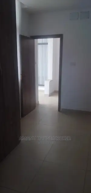 5bdrm Penthouse in Addis Abeba Bole for rent