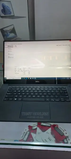 New Laptop Dell Precision 15 3520 16GB Intel Core I7 SSD 512GB