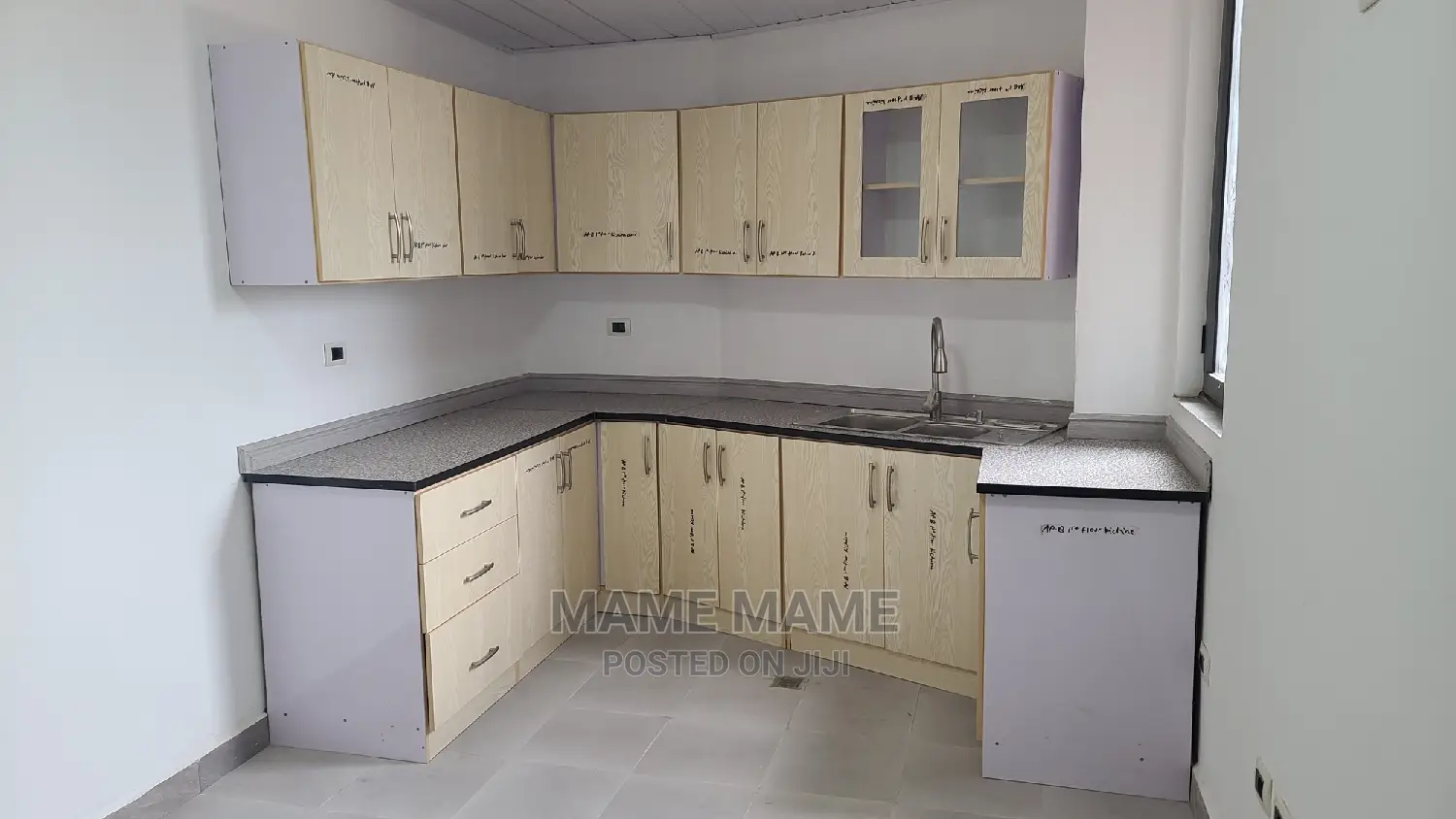 3bdrm Apartment in Addis Abeba, Bole for rent