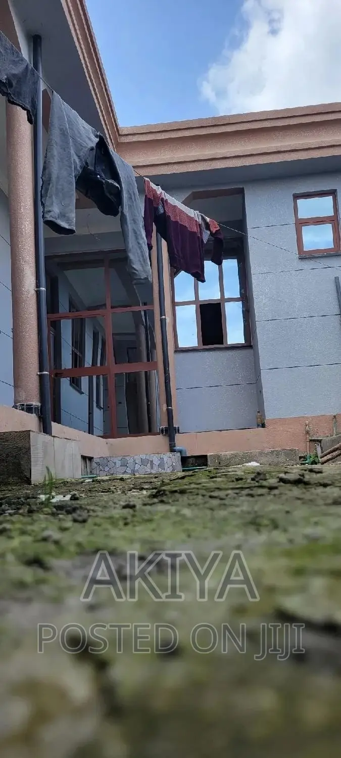 3bdrm House in House, Oromia-Finfinne for sale