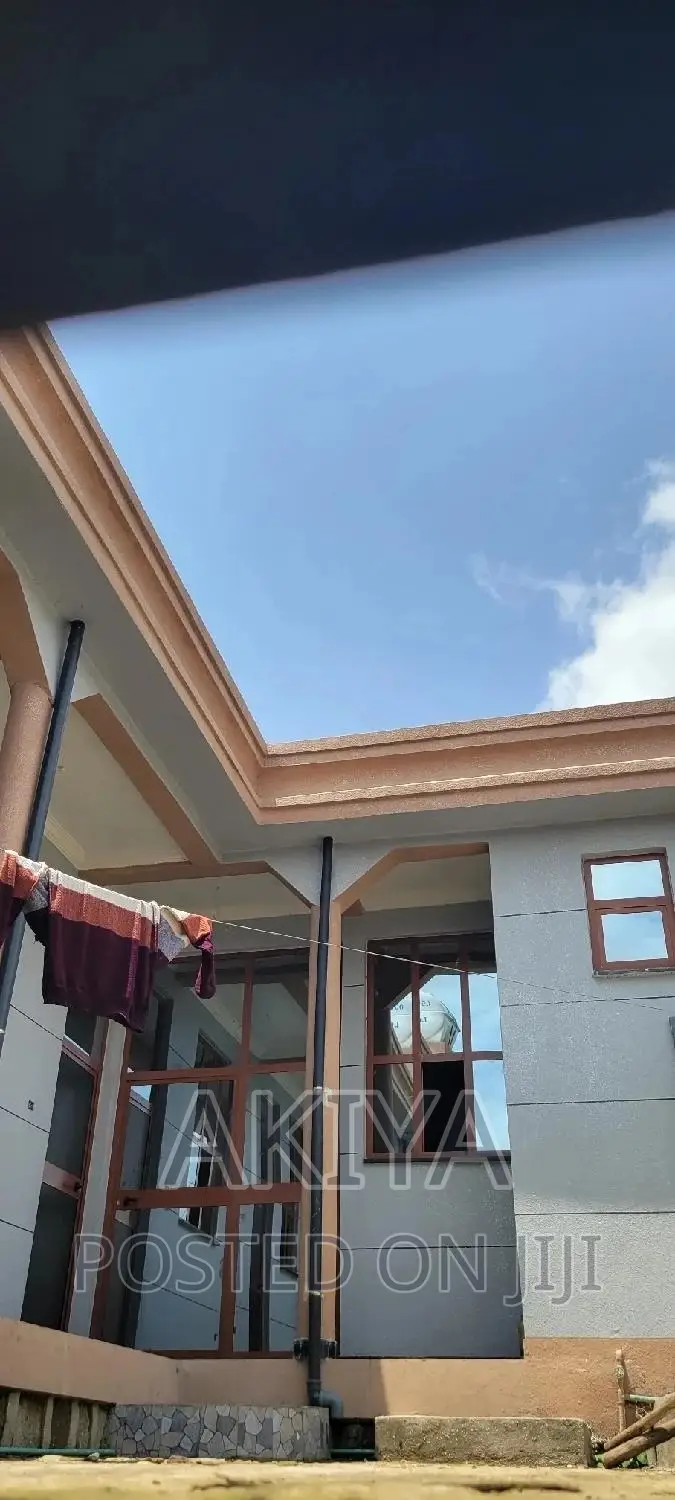 3bdrm House in House, Oromia-Finfinne for sale