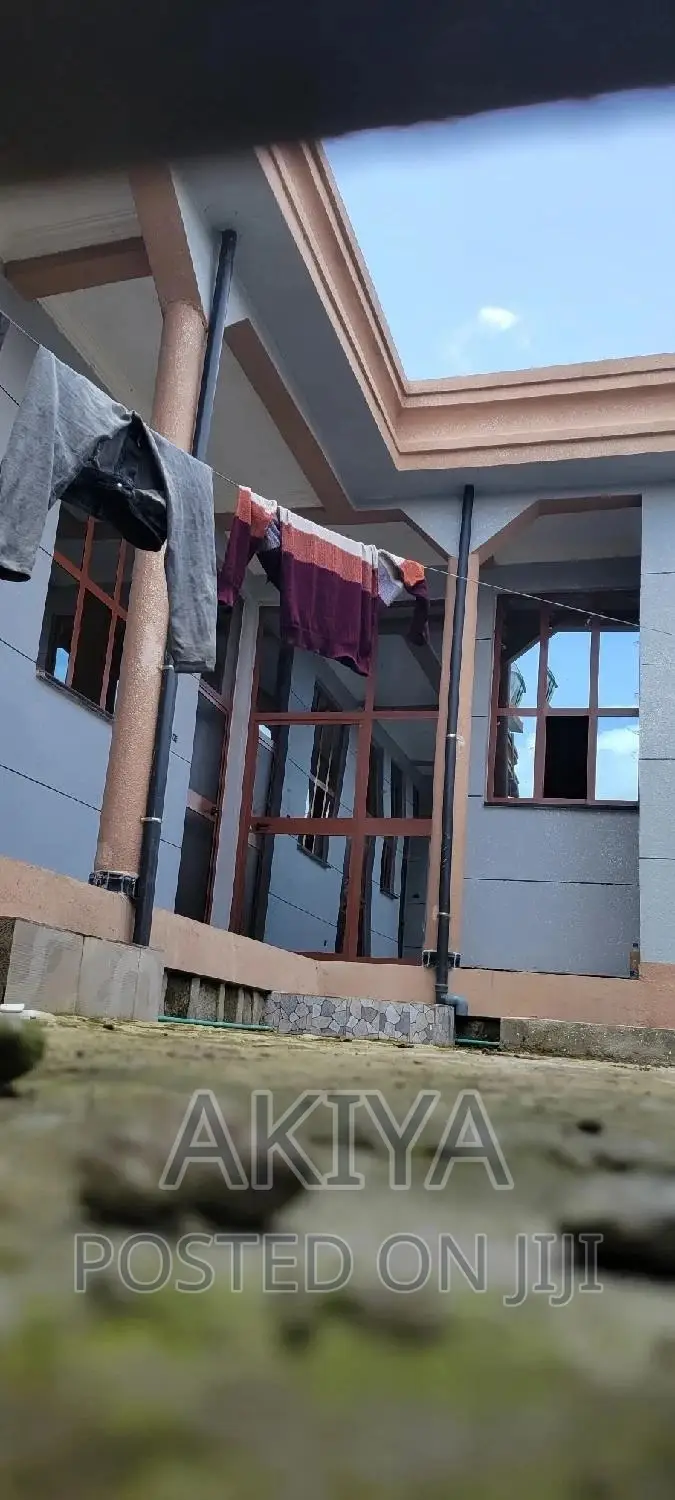 3bdrm House in House, Oromia-Finfinne for sale