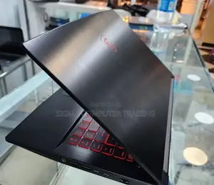 New Laptop MSI GF63 16GB Intel Core I7 SSD 512GB