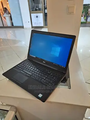New Laptop Dell 8GB Intel Core I7 SSD 512GB