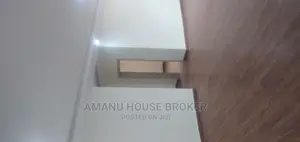 3bdrm Apartment in Addis Abeba, Lideta for rent