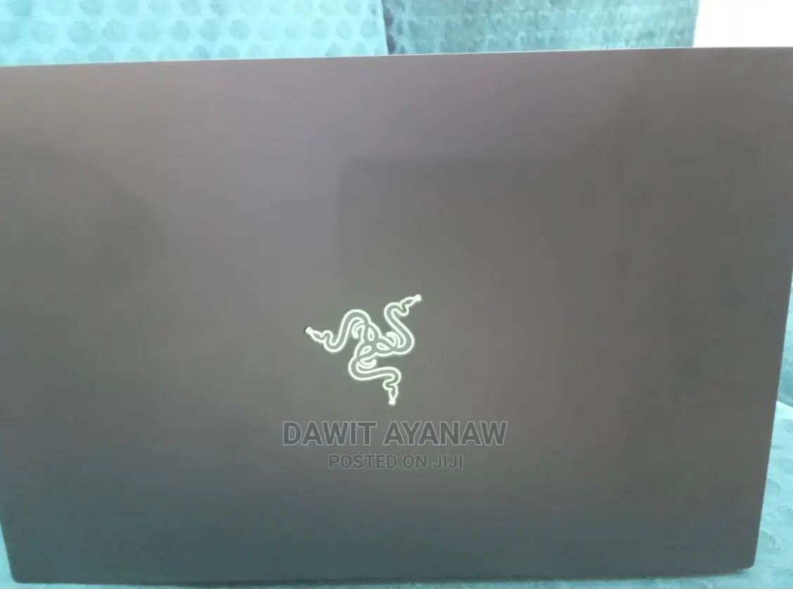 New Laptop Razer Blade Advanced 16GB Intel Core I7 SSD 512GB