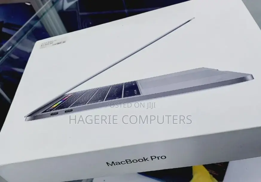 New Laptop Apple MacBook Pro 2020 8GB SSD 256GB