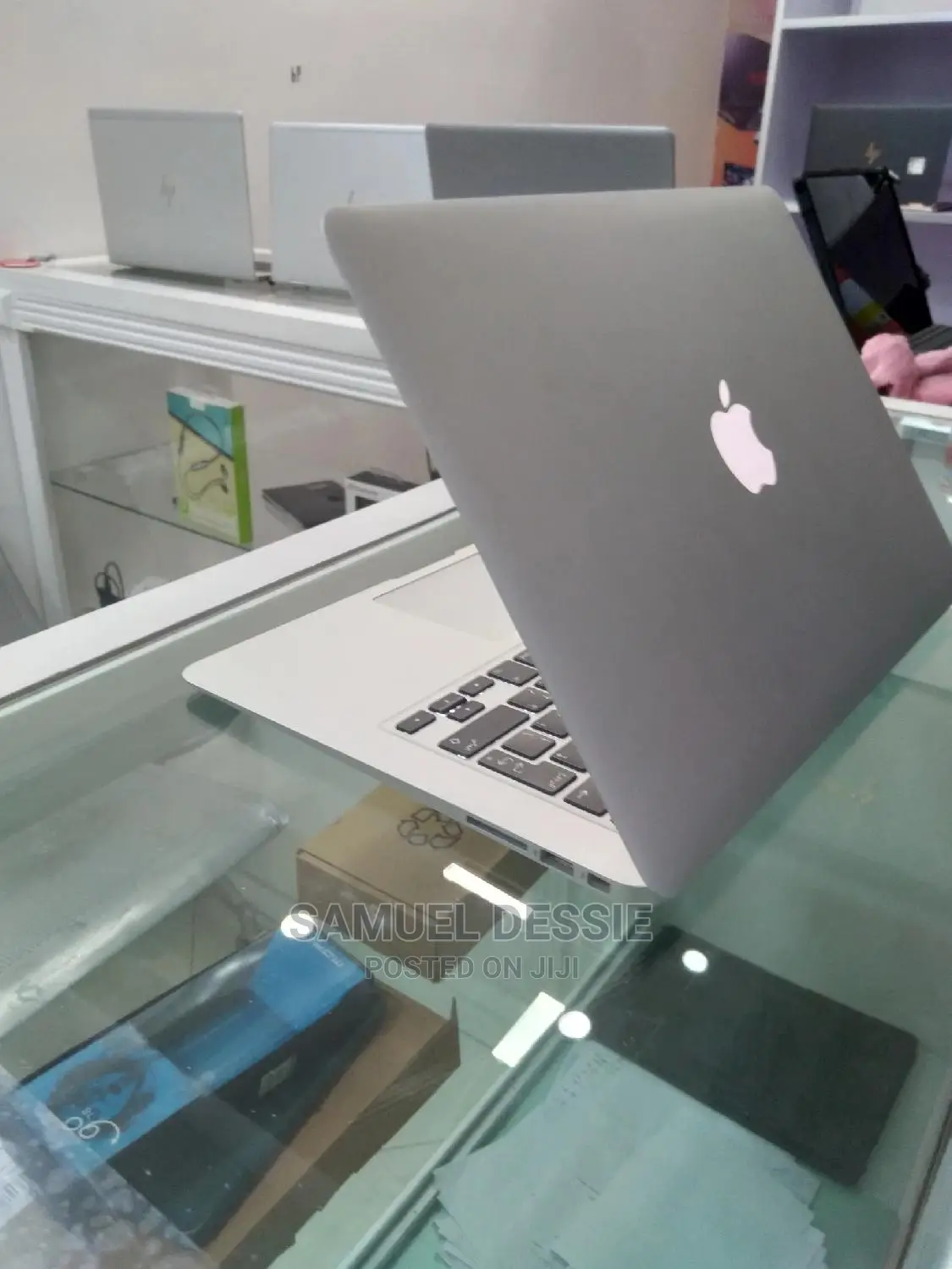 New Laptop Apple MacBook Air 2015 8GB Intel Core I5 SSD 256GB