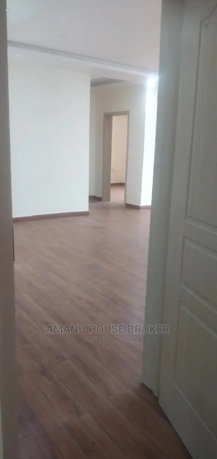 3bdrm Apartment in Addis Abeba, Lideta for rent
