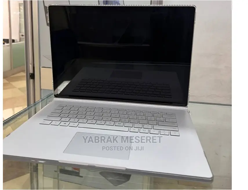 New Laptop Microsoft Surface Book 3 16GB Intel Core I7 SSD 256GB