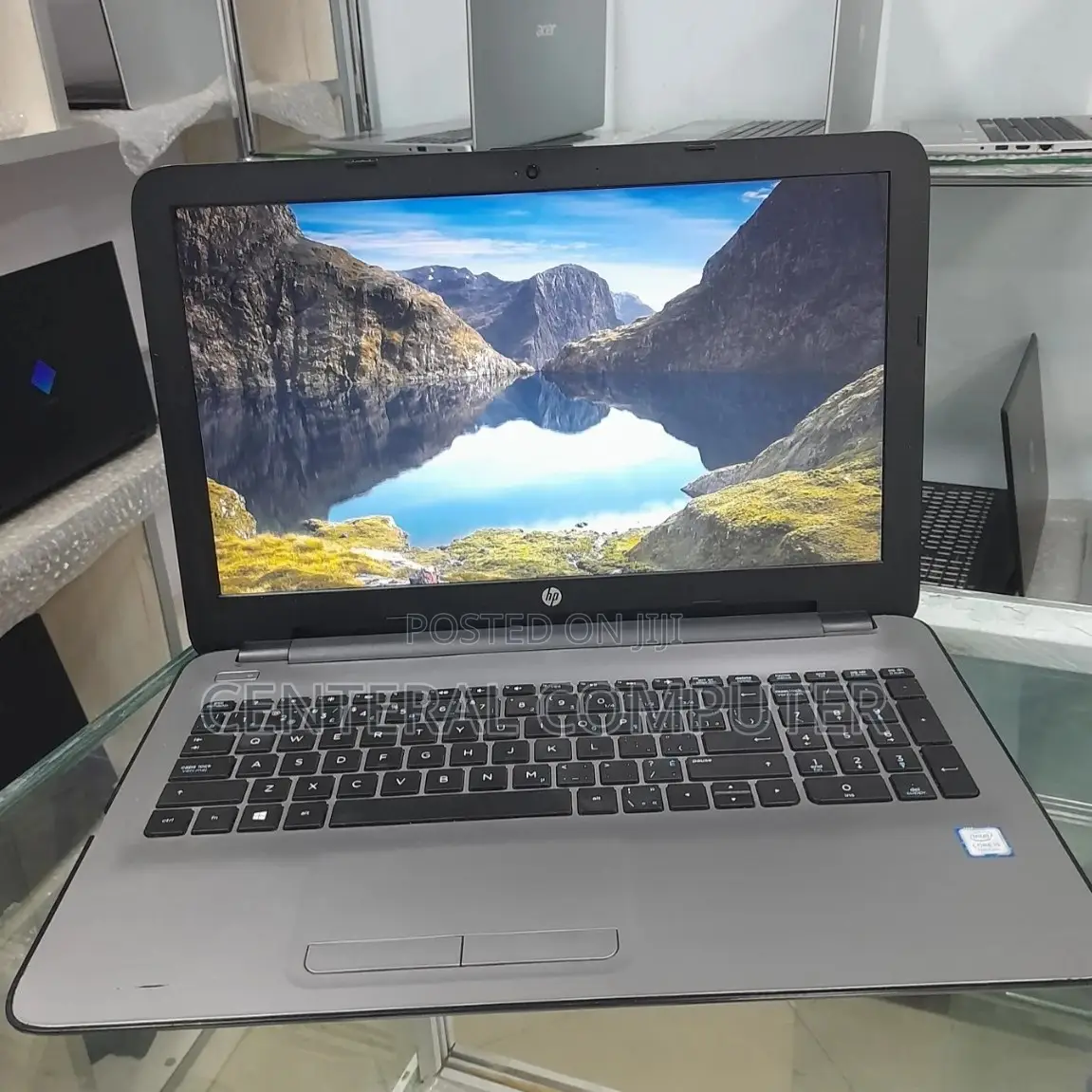 New Laptop HP Stream Notebook 8GB Intel Core I5 HDD 1T