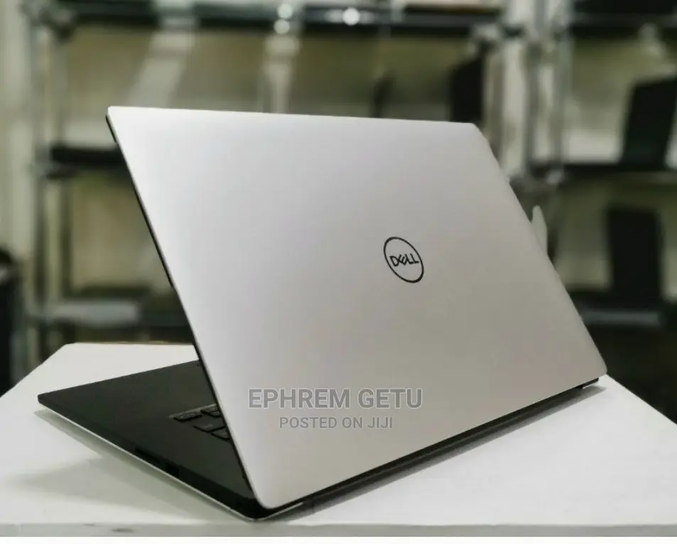 New Laptop Dell XPS 15 16GB Intel Core I7 SSD 512GB