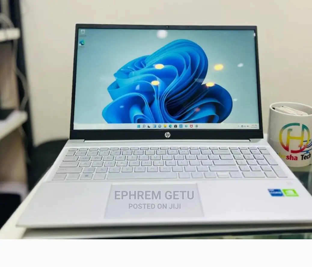 New Laptop HP Pavilion 14 16GB Intel Core I7 SSD 1T