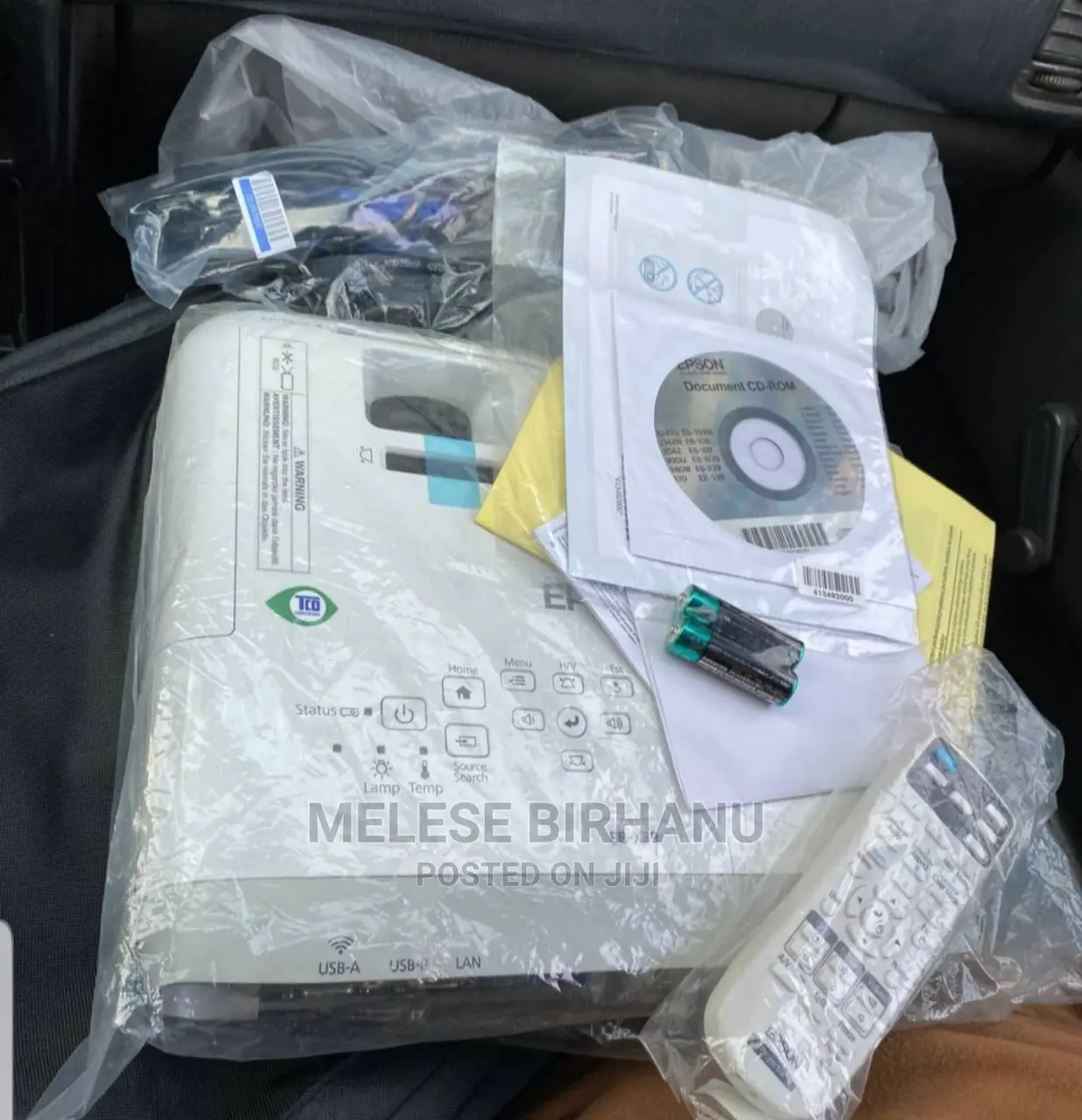 New Epson Eb-x39 Projecor