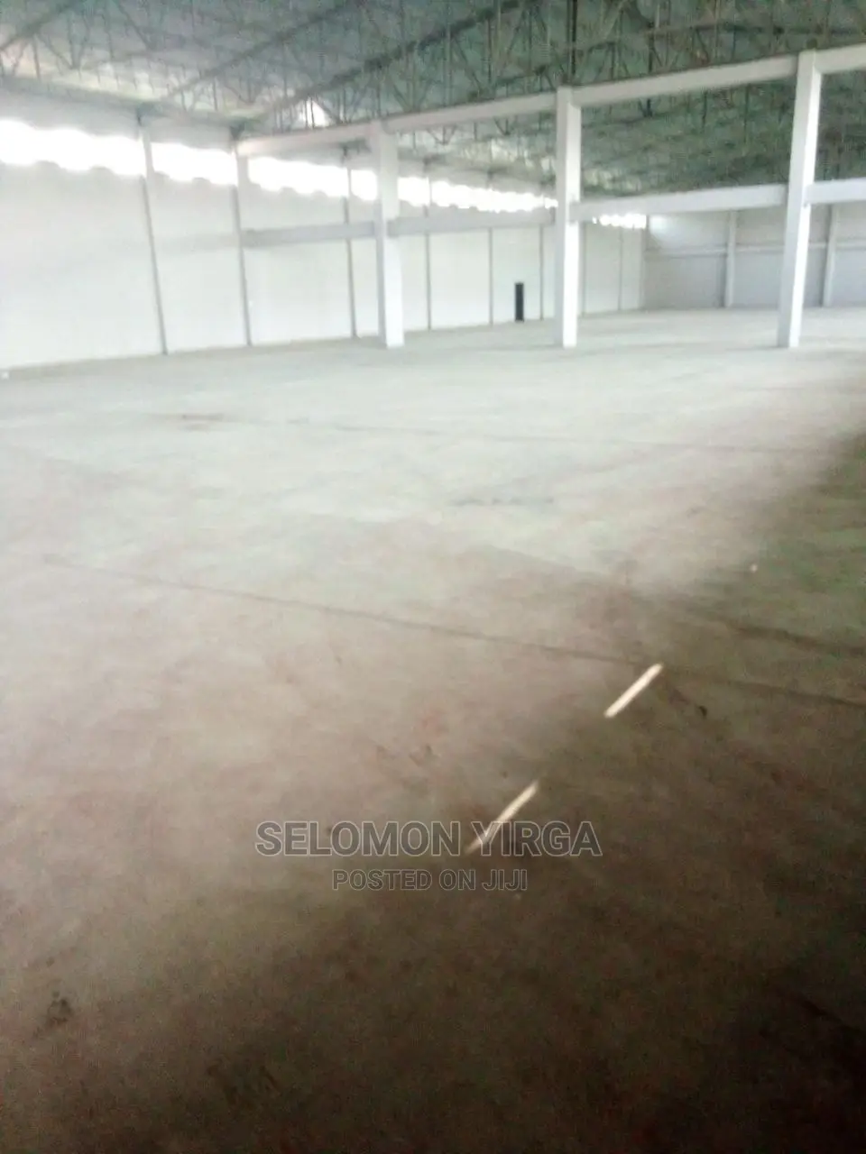 የሚከራይ መገዘን