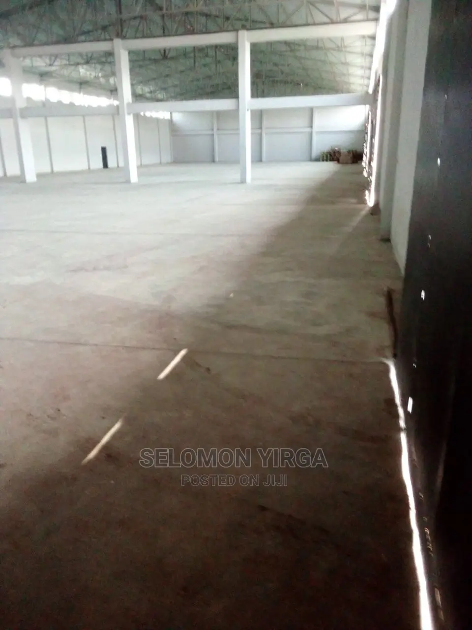 የሚከራይ መገዘን