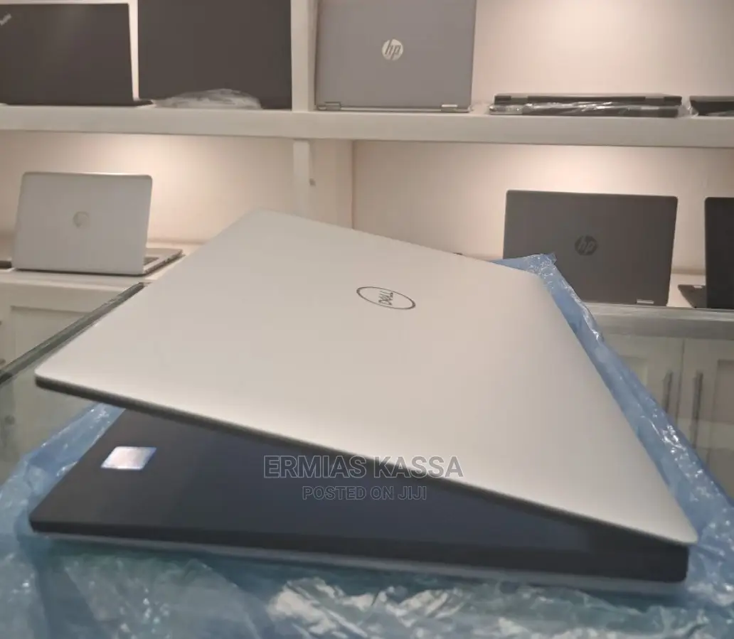 New Laptop Dell XPS 15 16GB Intel Core I7 SSD 512GB