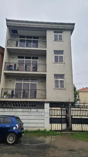 6bdrm House in Addis Abeba, Bole for sale