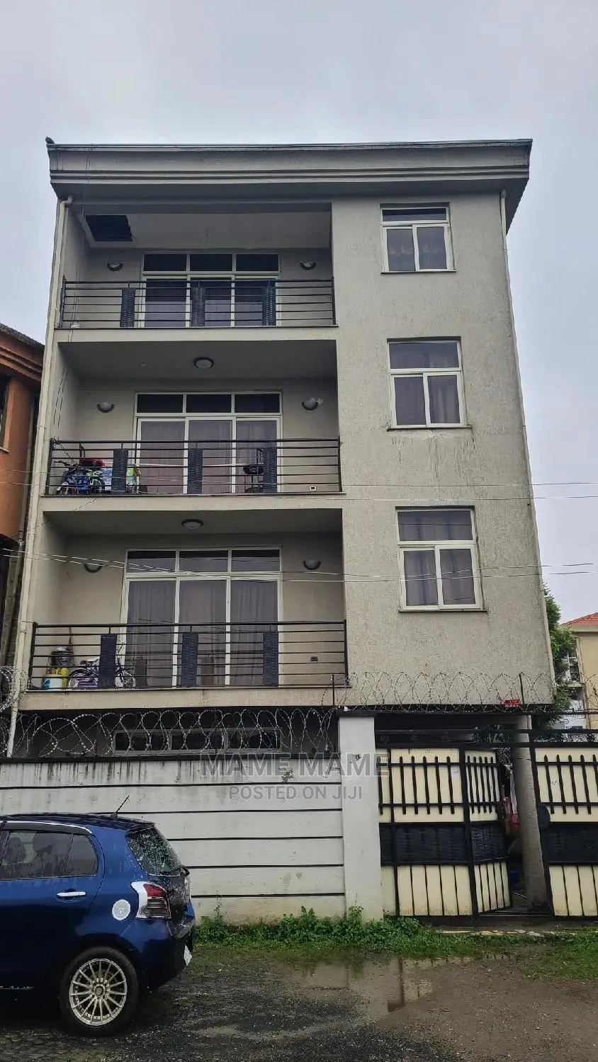 6bdrm House in Addis Abeba, Bole for sale