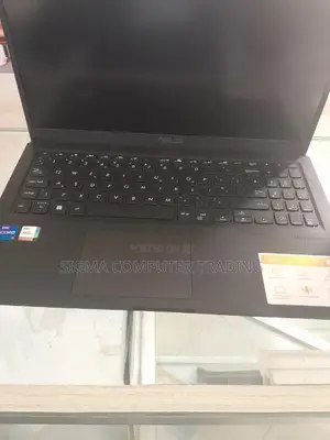 New Laptop Asus TUF Dash F15 8GB Intel Core i7 SSD 512GB