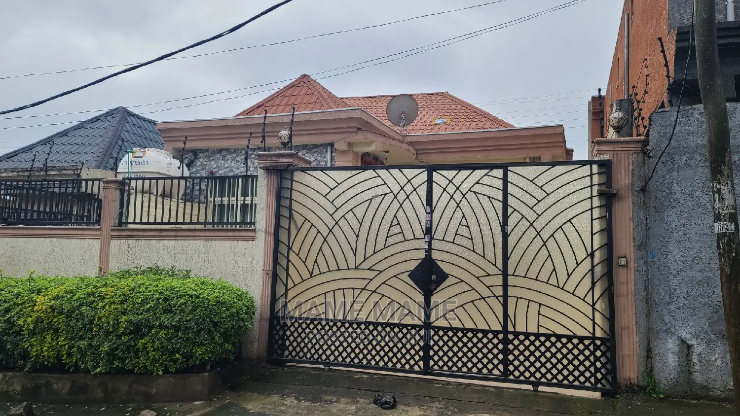 3bdrm Villa in Addis Abeba, Bole for sale