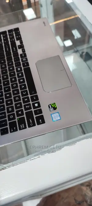 Photo - New Laptop Toshiba Satellite C55 12GB Intel Core I7 SSD 256GB