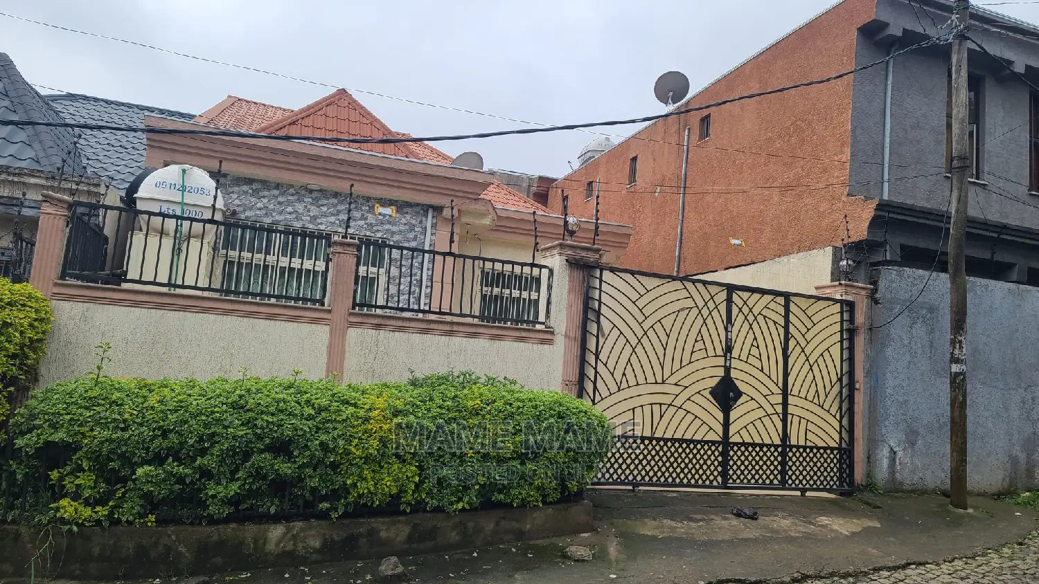 3bdrm Villa in Addis Abeba, Bole for sale