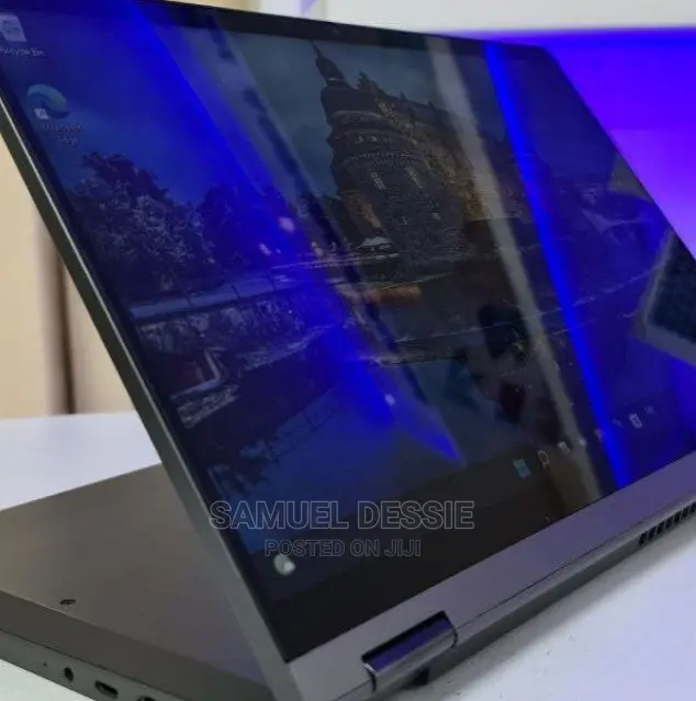 New Laptop Lenovo IdeaPad Flex 14 16GB AMD Ryzen 7 SSD 512GB