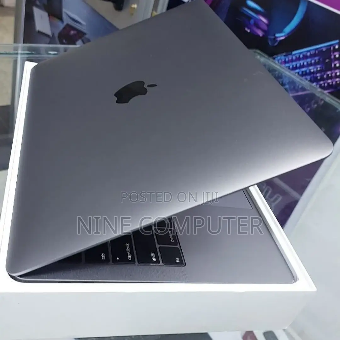 New Laptop Apple MacBook 2015 16GB AMD Ryzen SSD 512GB